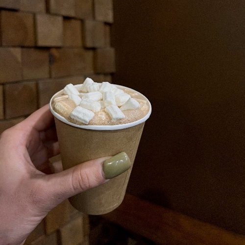 Кофейный напиток LATTE ХАЛВА в Тираспольской кофейне ЗЕРНА - Готовим кофе с любовью и нежностью